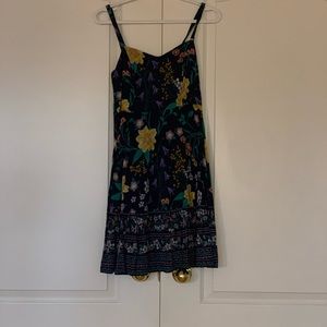 Navy floral flowy dress